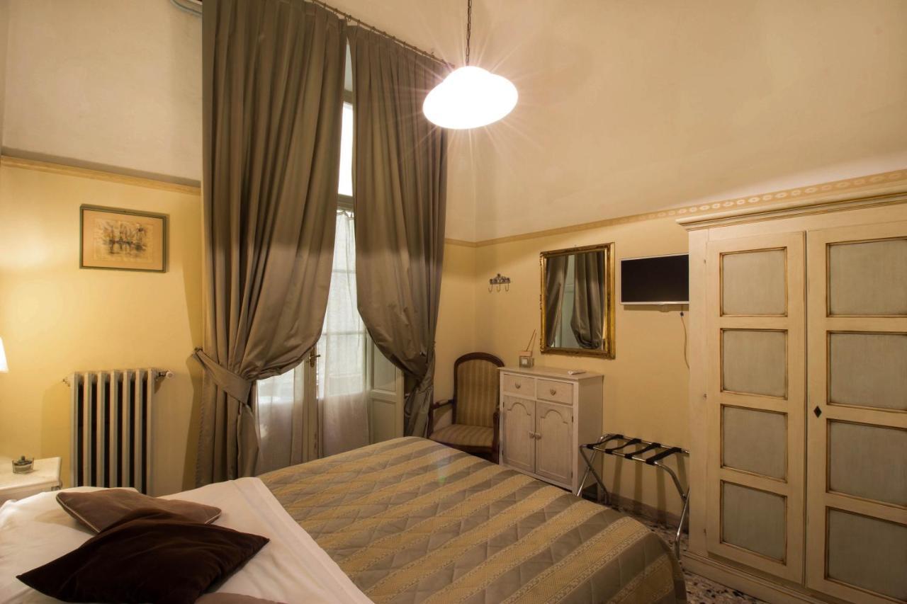 מלון פירנצה Tourist House Duomo מראה חיצוני תמונה