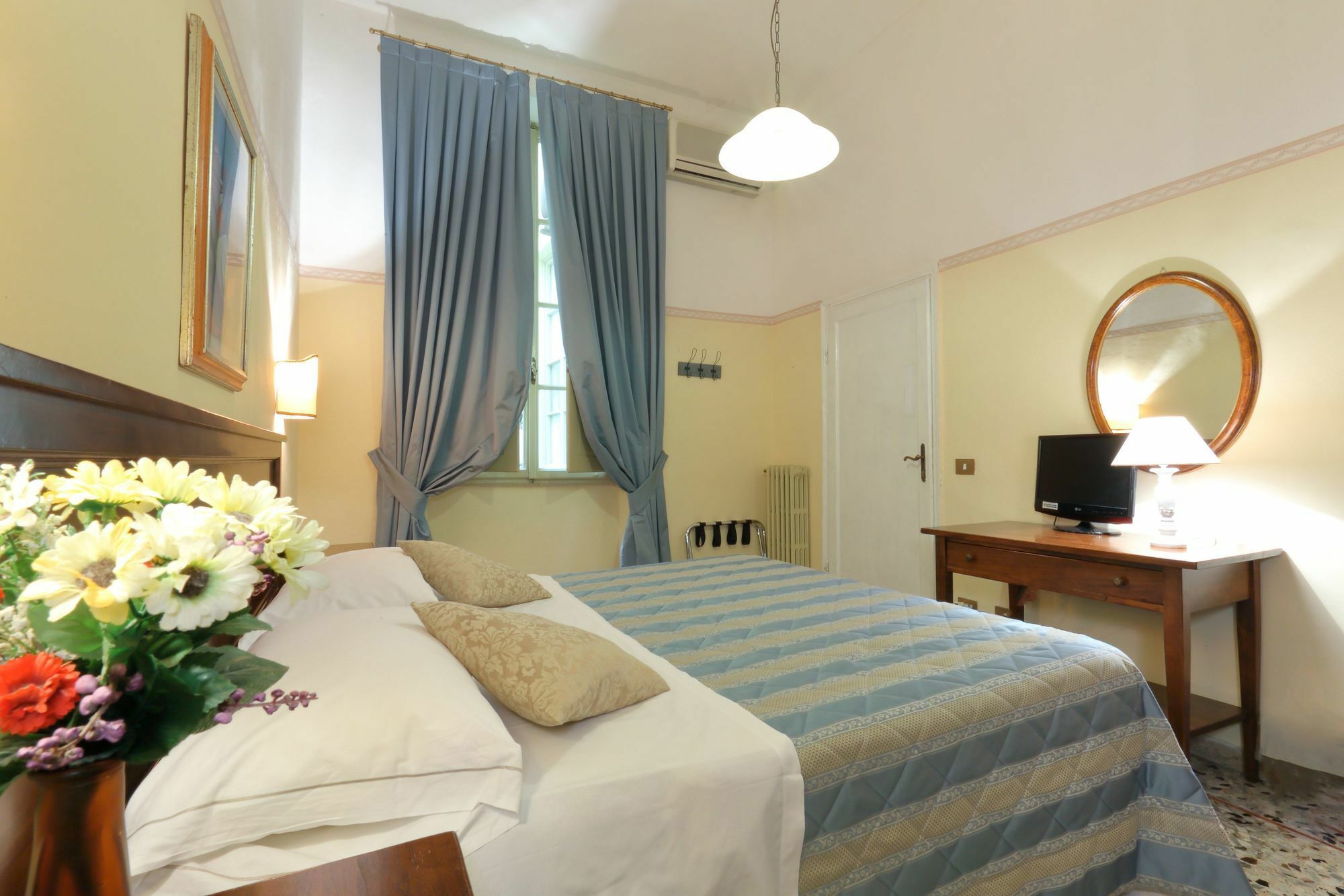 מלון פירנצה Tourist House Duomo מראה חיצוני תמונה